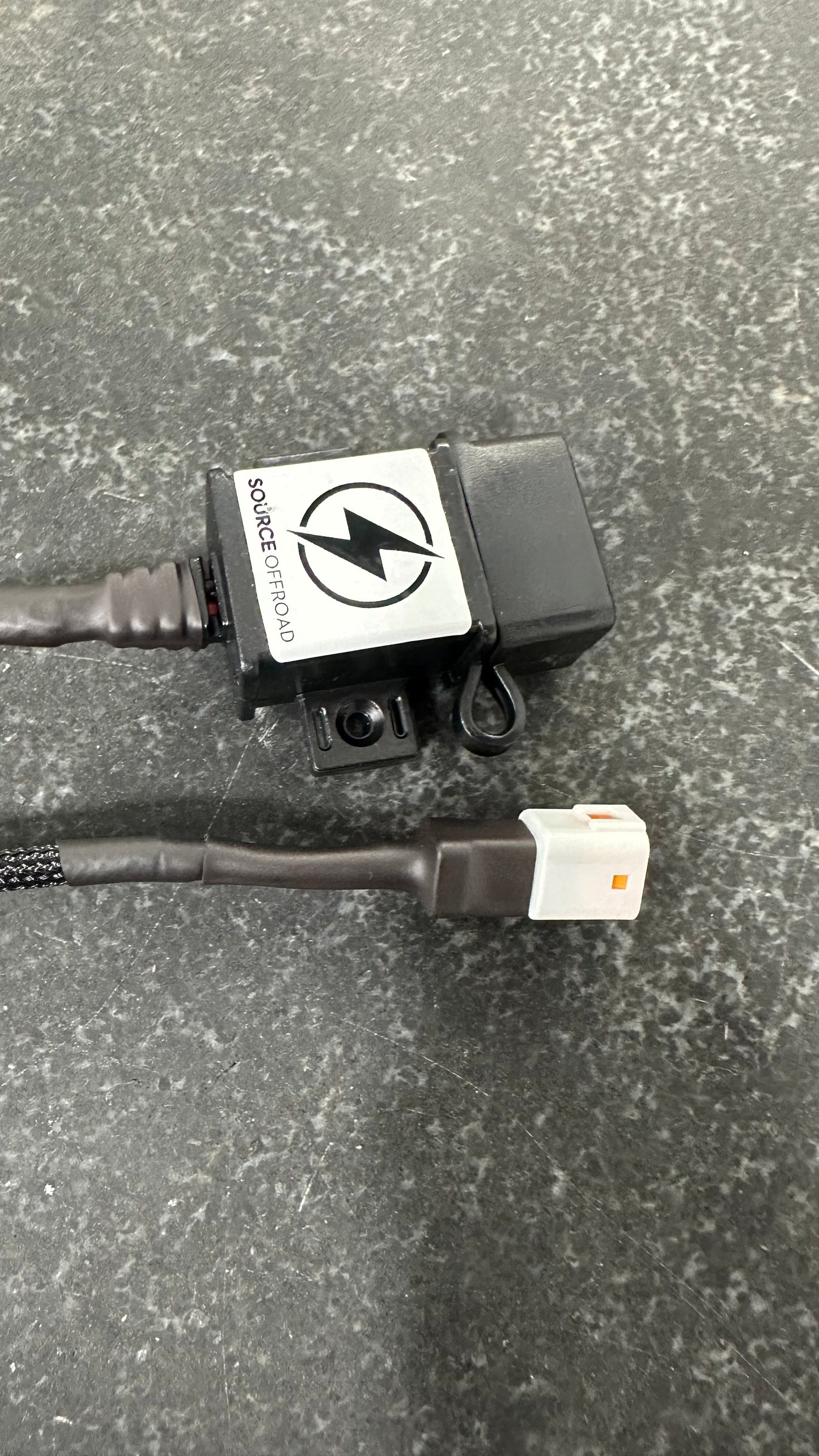 KTM/ Husqvarna/ Gas Gas - USB port